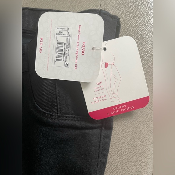 Ingrid & Isabel Maternity Side Panel Black Skinny Maternity Stretch Jeans - Picture 5 of 6